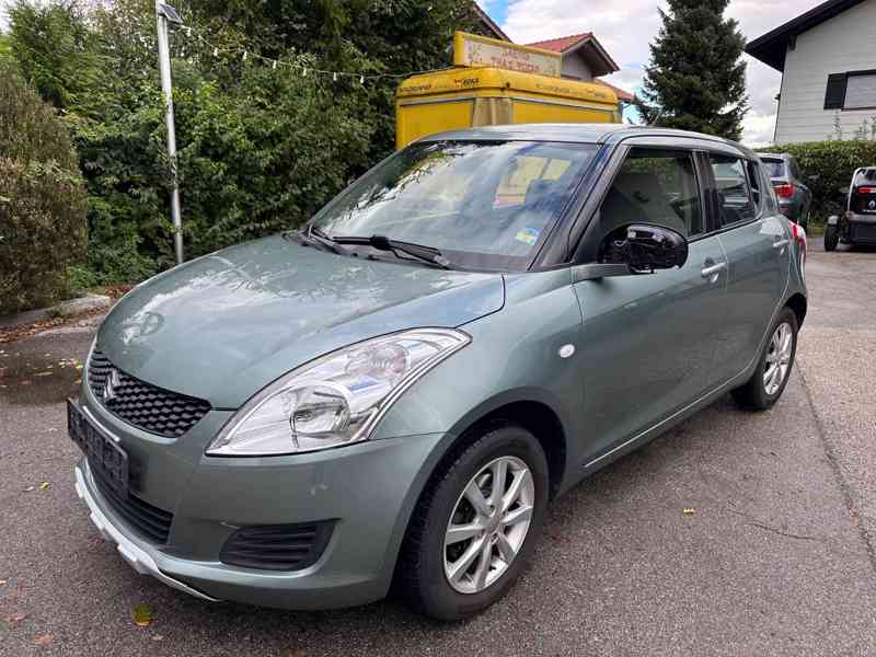 Suzuki Swift 1.2i Club 4x4 benzín 69kw - foto 1