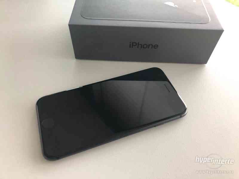 Apple iPhone 8 64GB, příslušenství, 6500Kč - foto 3