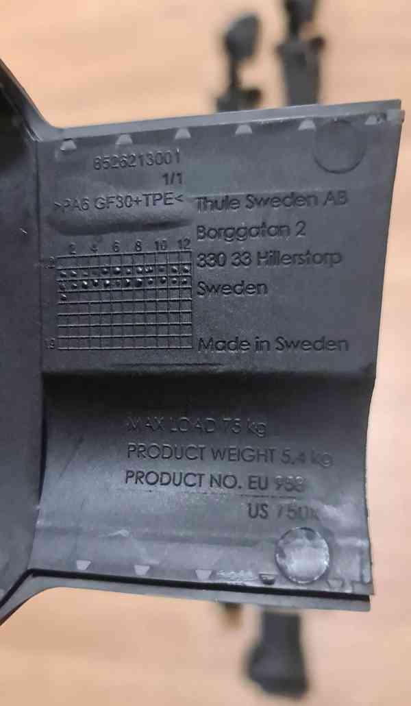 Střešní nosiče-příčníky THULE WingBar Edge Black 9581 - foto 6
