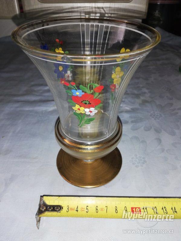 Váza s květinami - zlaté lemování - foto 1