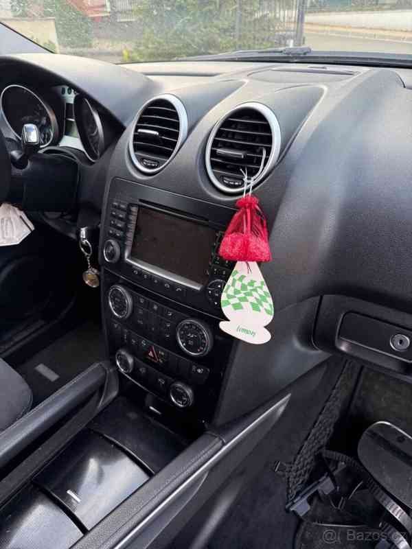 Mercedes-Benz Třídy M 3,2 ML 320 CDI 4Matic,R.v 2007 - foto 17