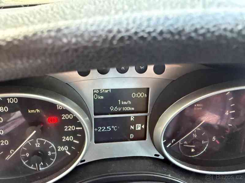 Mercedes-Benz Třídy M 3,2 ML 320 CDI 4Matic,R.v 2007 - foto 11