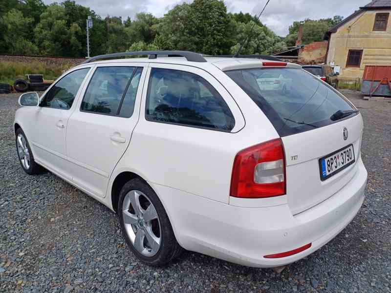 Škoda Octavia II,  1,9 tdi 77kw - foto 4
