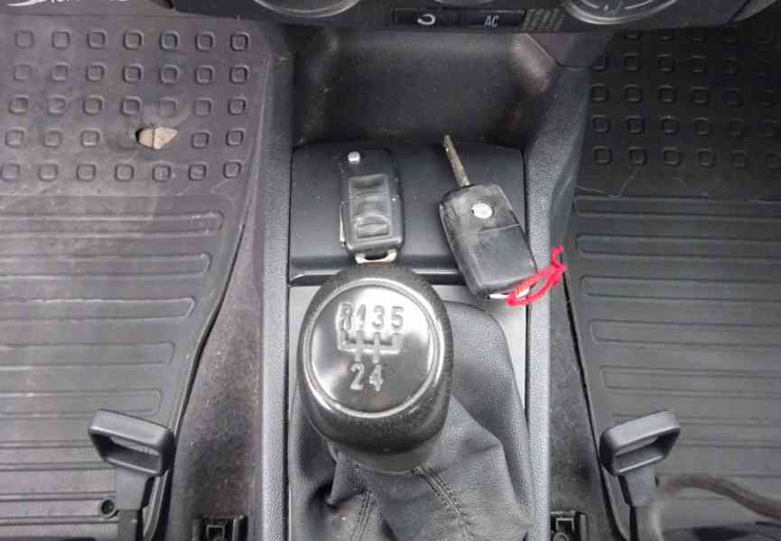 Škoda Fabia 1.9 SDI r.v.2002 (47 KW) KLIMA stk:2/2028 - foto 13