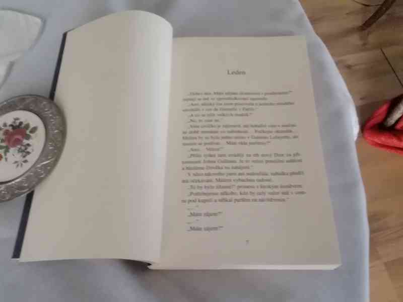 Luxus - román pro ženy - foto 3
