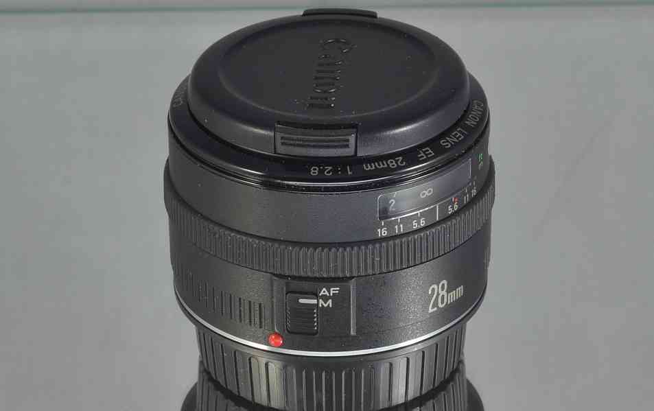 Canon EF 28mm f/2.8 full-frame, pevný, širokoúhlý  - foto 6