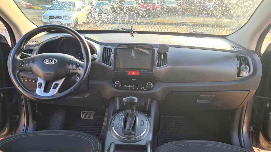 Kia Sportage 3 AWD 2010 2.0 CRDi 100kW - foto 7