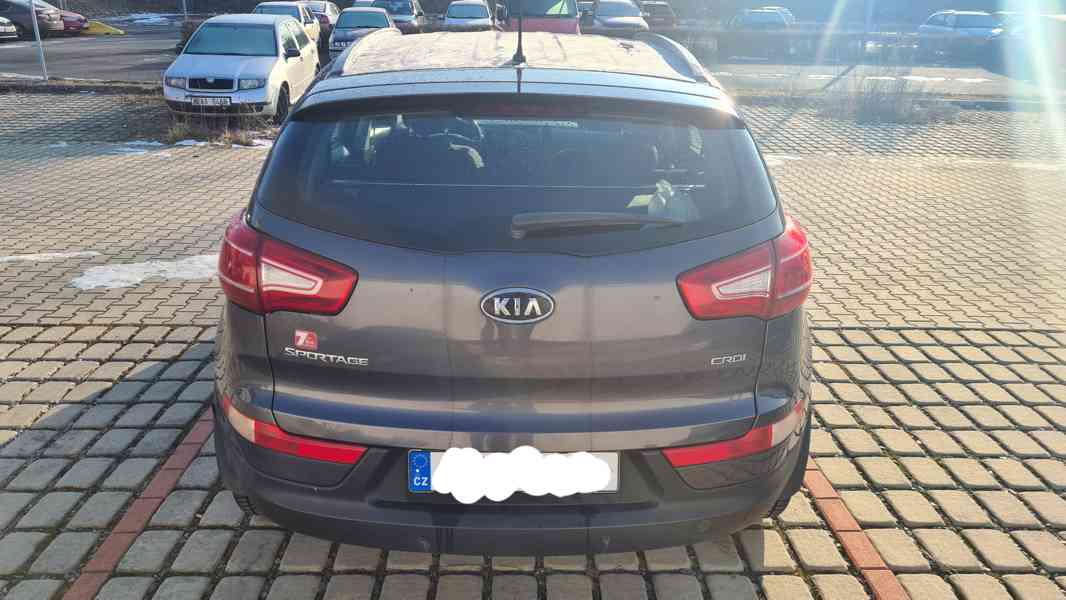Kia Sportage 3 AWD 2010 2.0 CRDi 100kW - foto 3