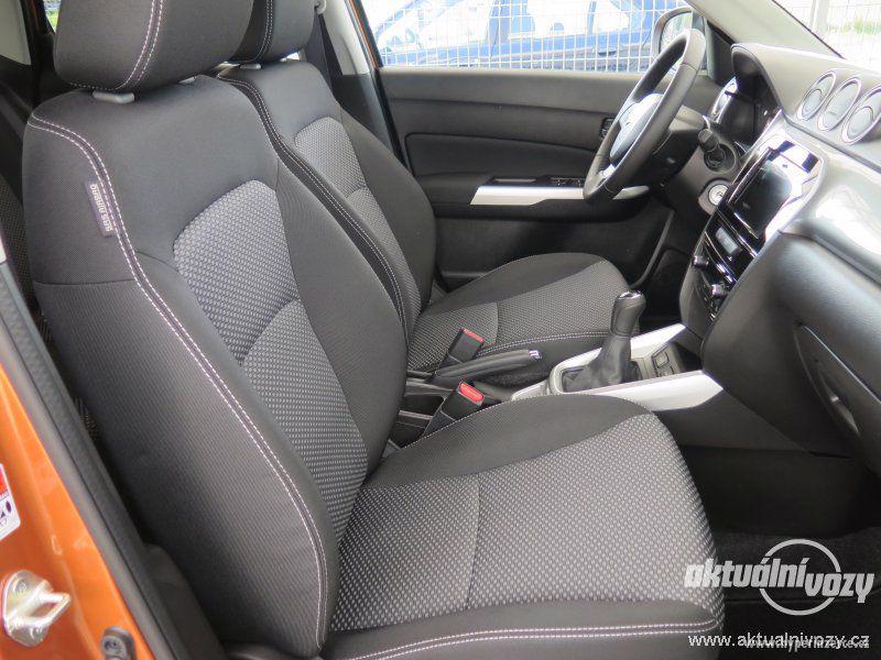 Suzuki Vitara 1.6, benzín, rok 2018 - foto 2