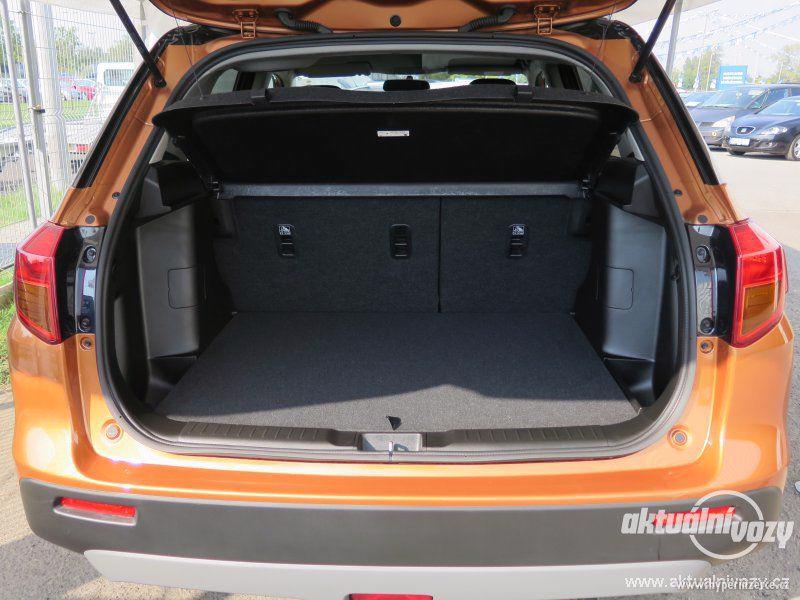 Suzuki Vitara 1.6, benzín, rok 2018 - foto 3