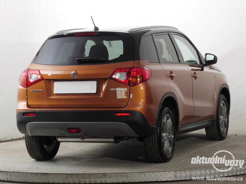 Suzuki Vitara 1.6, benzín, rok 2018 - foto 6