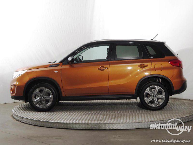 Suzuki Vitara 1.6, benzín, rok 2018 - foto 16