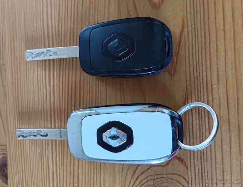 Renault Mégane 2,0   1. majitel, ČR - foto 19