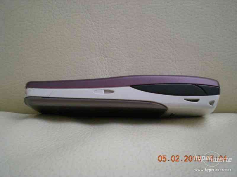 Nokia 6100 - plně funkční mobilní telefony z r.2003 - foto 7