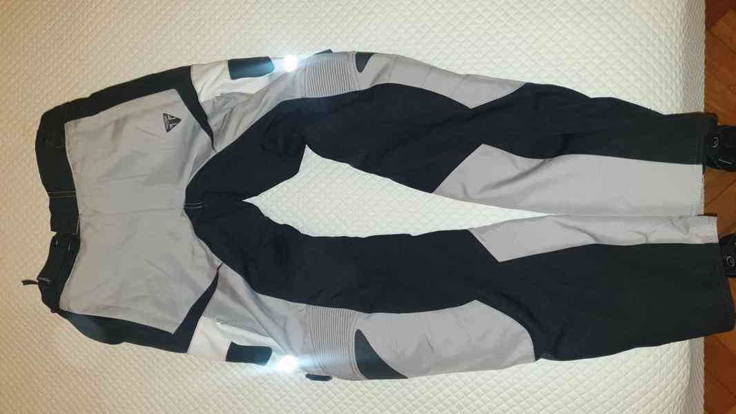 Triumph Navigator Bunda, Kalhoty, Rukavice - foto 11