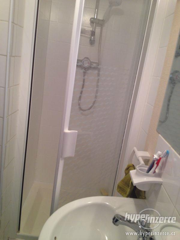 PRONÁJEM BYTU V LONDÝNĚ - VOLNÝ IHNED! - foto 5