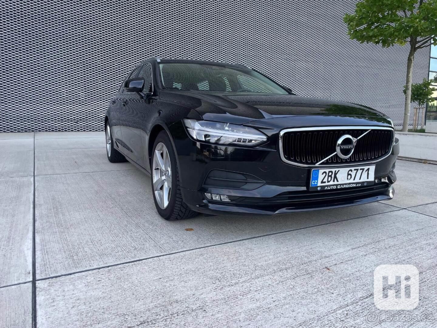 Volvo V90 2,0   145kw - automat 93 400 km - foto 1