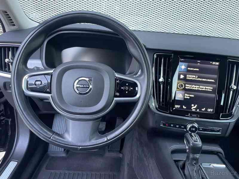 Volvo V90 2,0   145kw - automat 93 400 km - foto 5