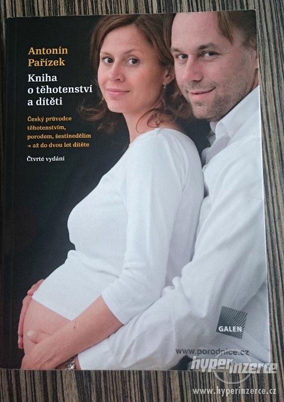 Kniha o těhotenství a dítěti - foto 2