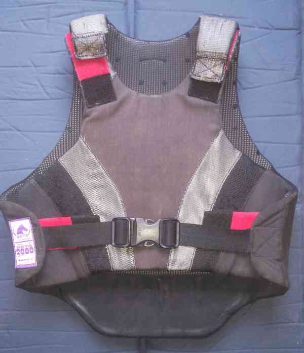 Lezečky Saltic, Jezdecká vesta, Trekové boty, Cyklobrašna - foto 9