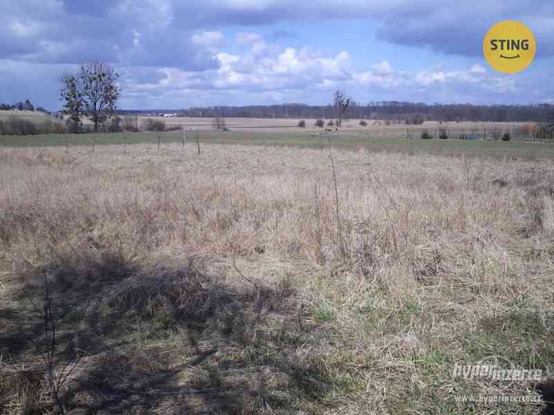 Prodej pozemku 861 m2 - foto 2