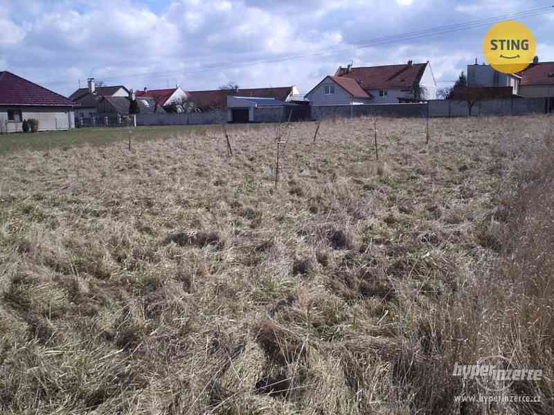 Prodej pozemku 861 m2 - foto 6