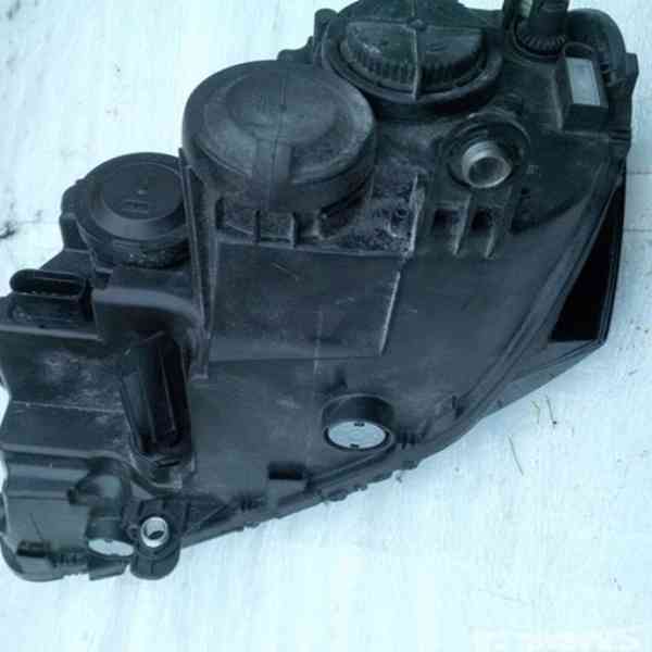 predni svetlo svetla vw passat b7 prave leve - foto 2