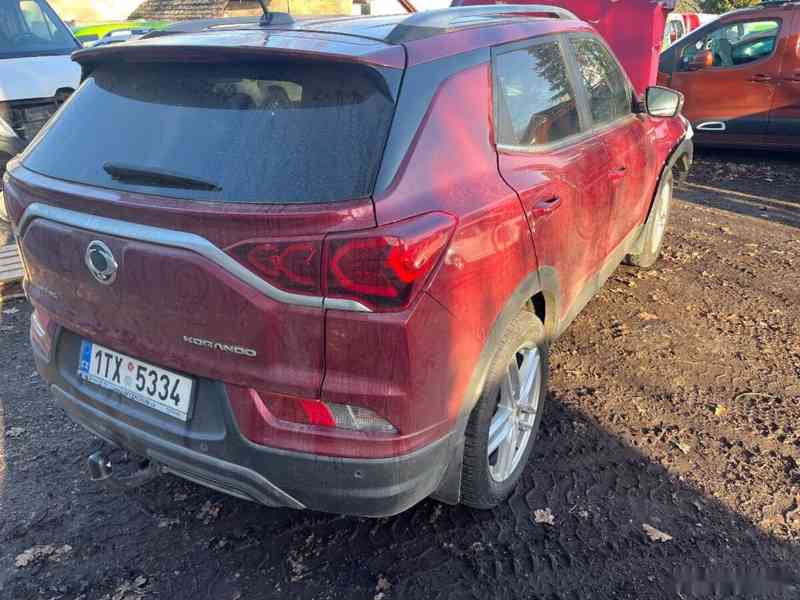 SsangYong Korando 1.5 I 120KW ROK 2021 KM 50TIS - foto 3