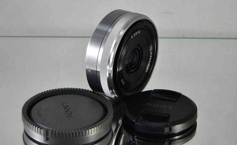 Sony E 16mm f/2,8 *APS-C Pevný širokoúhlý, E mount - foto 3