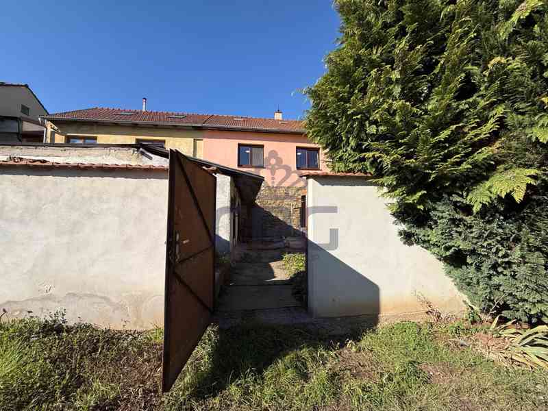 PRONÁJEM RODINNÉHO DOMU 2+1 SE ZAHRADOU V OBCI ROSICE - foto 18