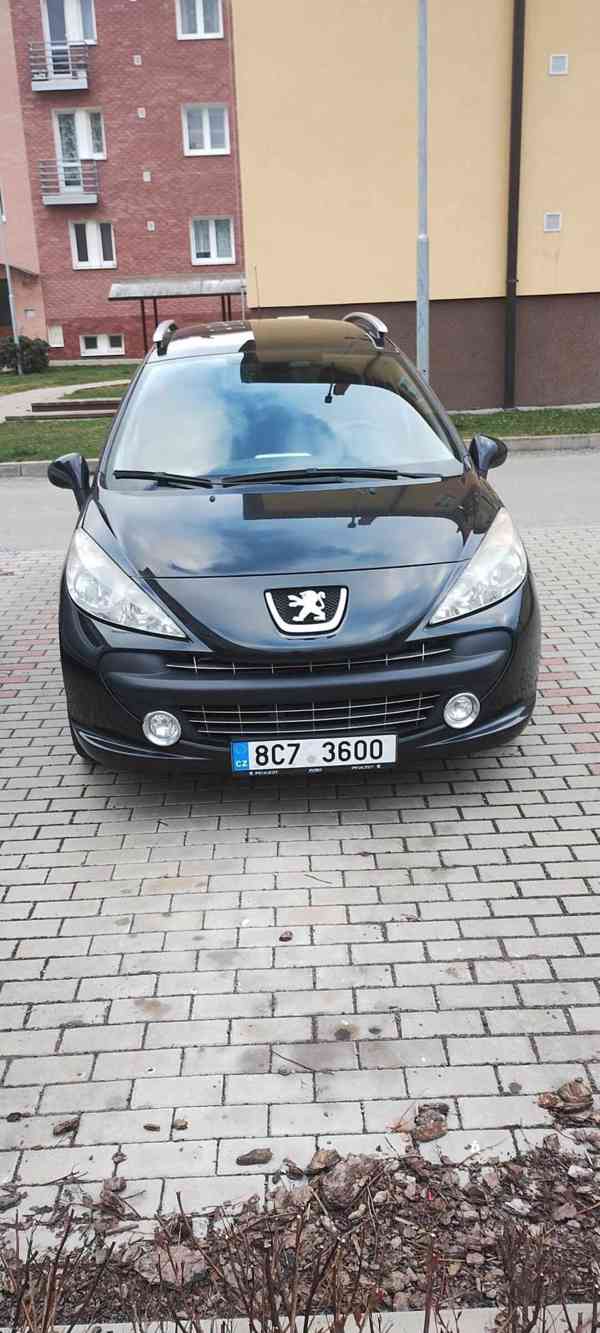 Osobní vozidlo Peugeot 207 - foto 1