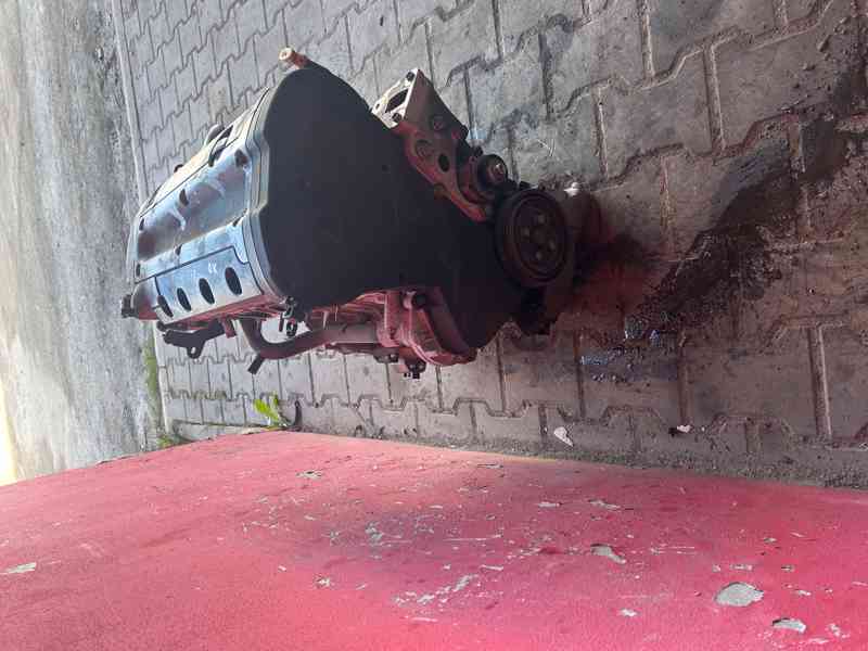 Motor 1,8 16V 6FZ Citroen C5 Picasso 85KW Záruka - foto 2