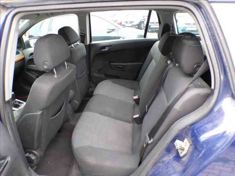 Opel Astra 1,7 CDTi N1,TAŽNÉ ZAŘÍZENÍ - foto 8