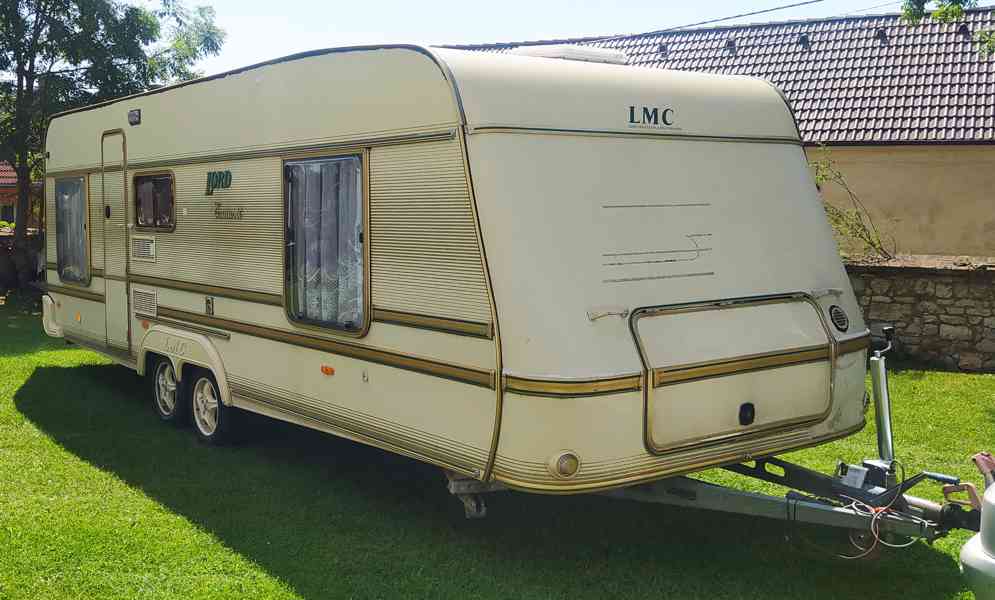 Koupím  ihned větší obytný přívěs, možno i bez dokladů. - foto 2