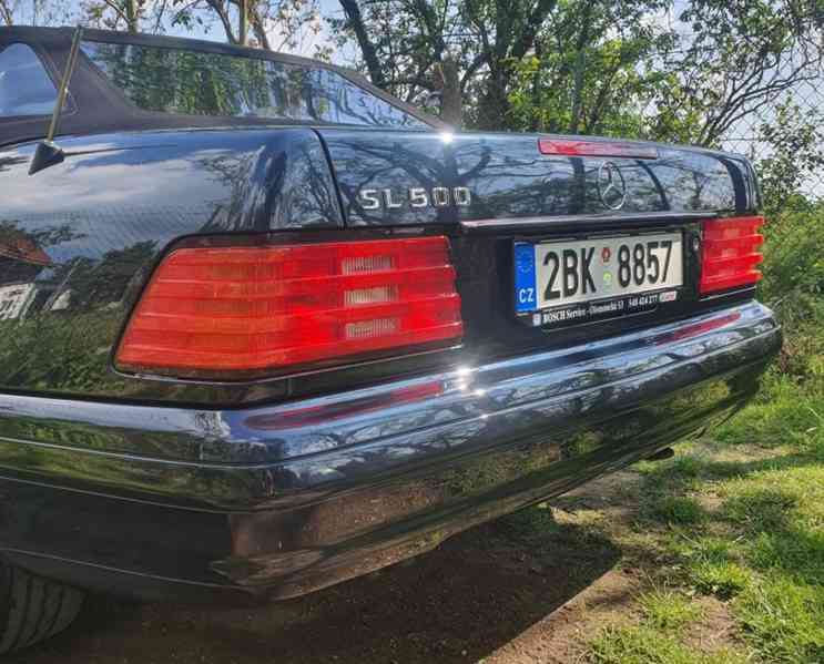 Mercedes Benz SL 500  - foto 17