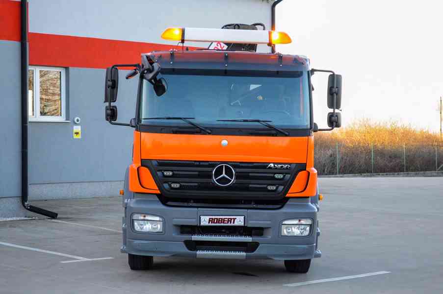 MERCEDES AXOR 1933 HÁKOVÝ NOSIČ KONTEJNERŮ HYDR. RUKA EURO5 - foto 2