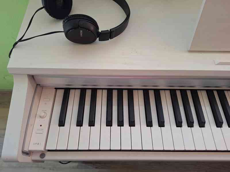 Digitální piano/klavír Medeli Educational UP-81 - foto 2