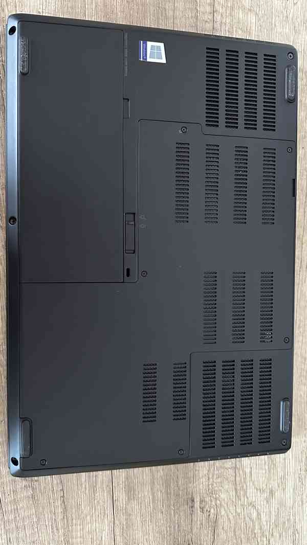 Lenovo notebook ThinkPad P52 - foto 9
