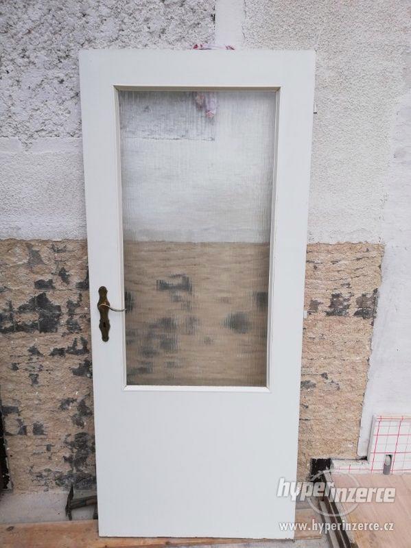 Prosklené vnitřní dveře u Mladé Boleslavi - foto 1