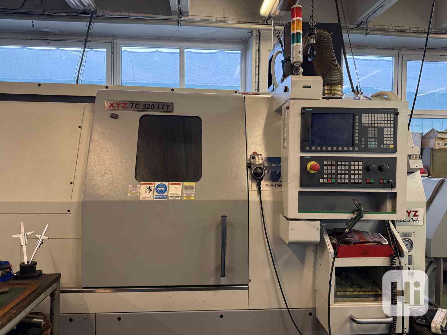 Soustruh XYZ TC 320 LTY - foto 1
