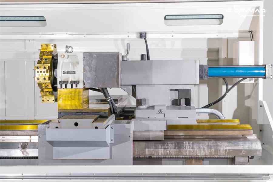 Soustruh univerzální GM-6180B délka 1m  - foto 3