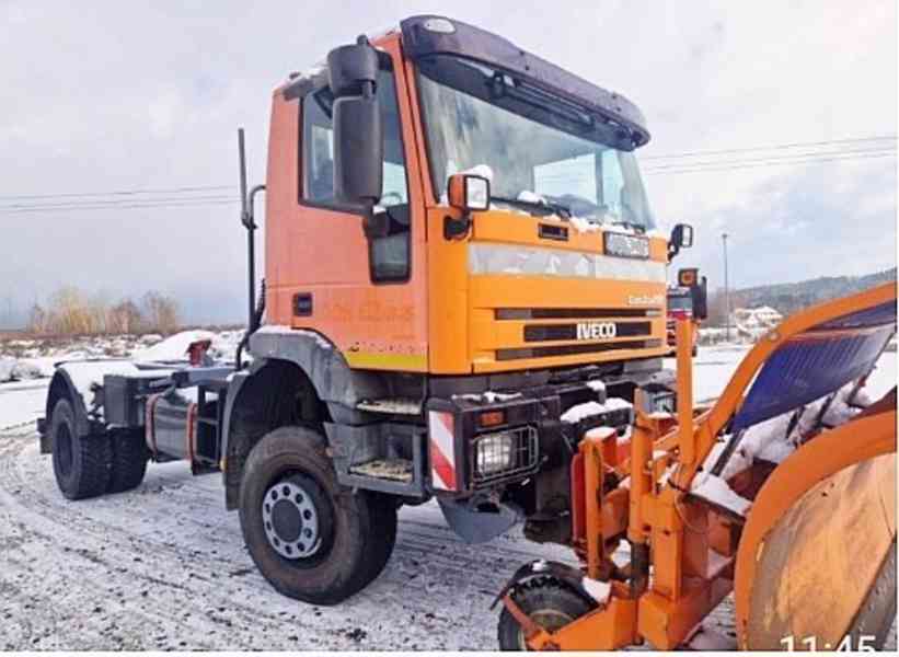 4x4 Iveco 21.5t sklápěč+ sypač radlice komunál zima - foto 8