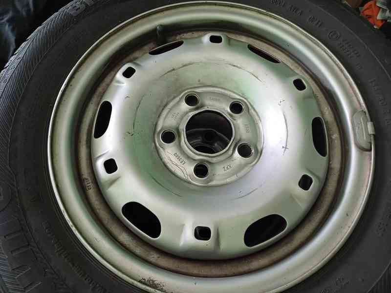 prodám za odvoz celá kola na Fabii - foto 1