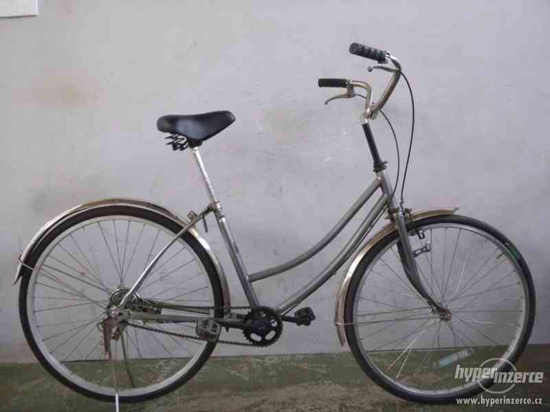 Městské retro kolo - jízdní kolo do města - foto 1