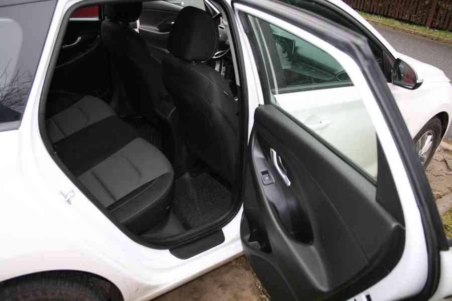  HYUNDAI i30 KOMBI diesel 2018, odpočet DPH - foto 7