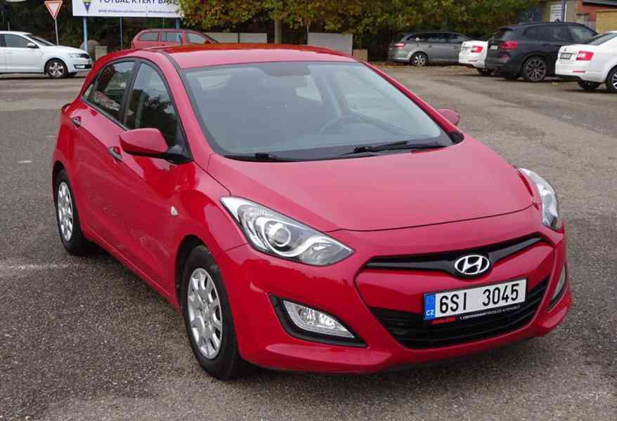Hyundai i30 1.4i r.v.2012 (73 kw) stk:5/2027 - foto 1