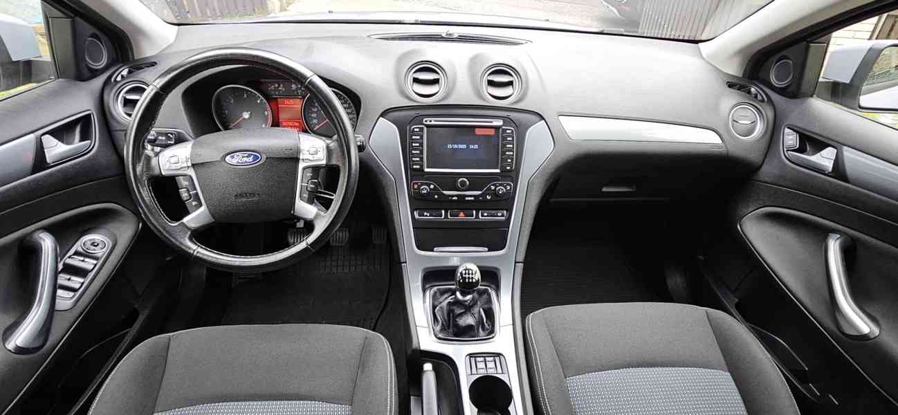 ford mondeo combi - foto 10