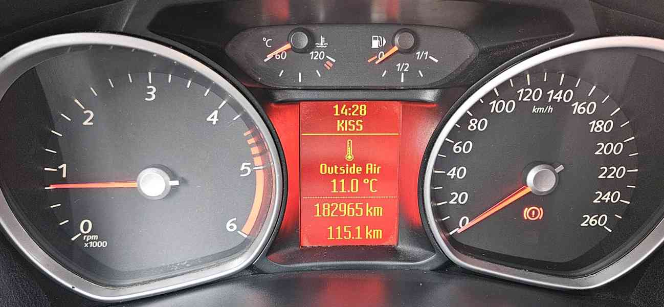 ford mondeo combi - foto 14