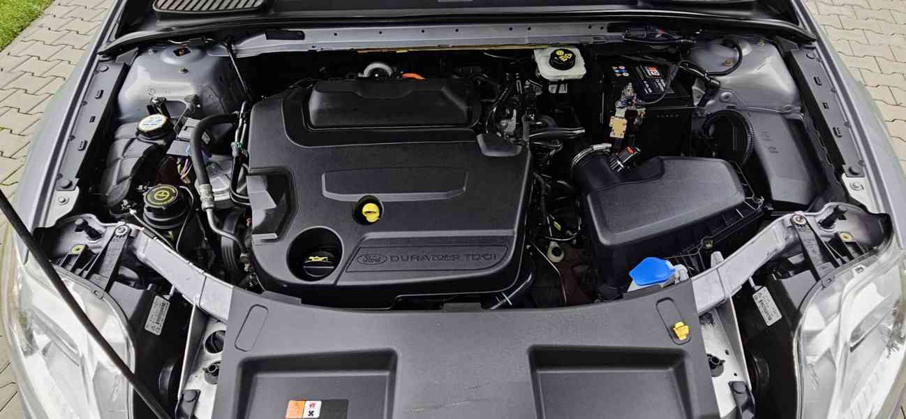 ford mondeo combi - foto 16