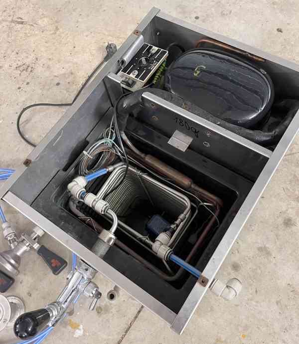 Výčepní zařízení , Celli  - foto 5